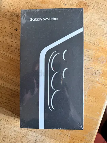 Brand new Samsung Galaxy S26 Ultra (sealed box)