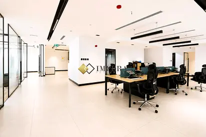 FITTED | PARTITIONED | DED LICENSE | MEDIA CITY