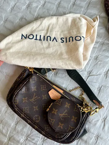 Louis vitton multi puchette