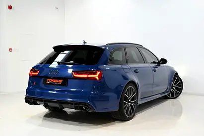 صورة 4 لـ 2018 AUDI RS6