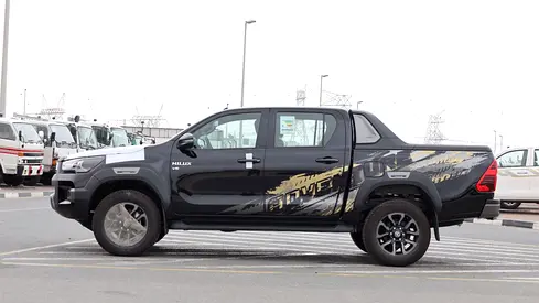 2026 Toyota HILUX — миниатюра 3