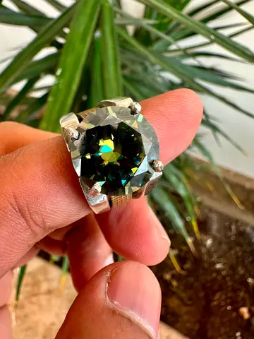 Mens ring 3 different stones