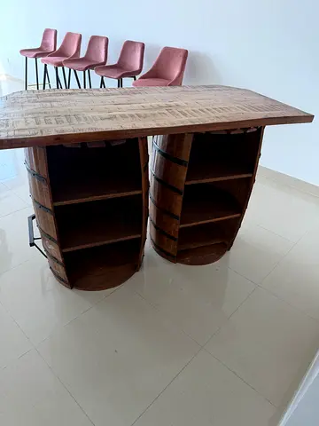 BAR+CHAIRS
