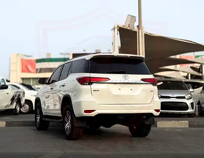 Toyota Fortuner GXR, миниатюра 4
