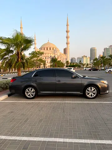صورة 3 لـ 2011 Toyota AVALON
