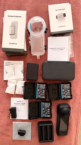 Insta360 X4 amazing bundle