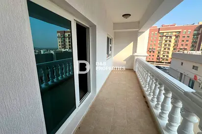 Fully Furnished | 1 Bathroom | Ready to move