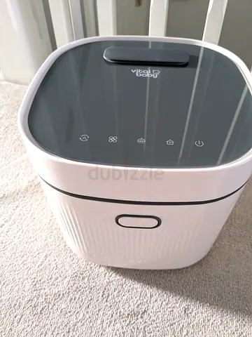 Vital Baby UV Baby Bottle Sterilizer and Dryer - Excellent Condition