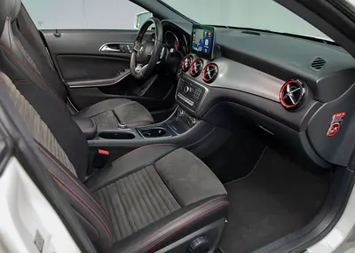 صورة مصغرة 12 لـ 2018 Mercedes-BENZ CLA