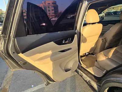 2015 Nissan X-TRAIL 照片 8