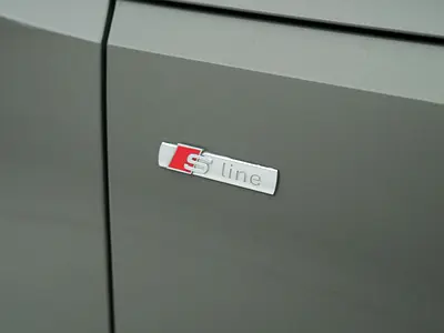 Audi A4 35 TFSI S line, миниатюра 8