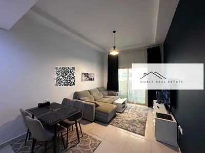 Fully renovated 1bhk with Parking