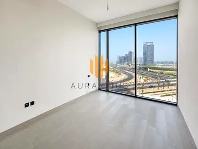 Luxury Living | Brand New | Prime location