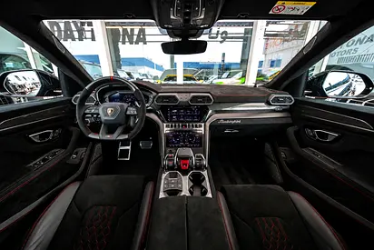 صورة مصغرة 13 لـ 2024 Lamborghini URUS