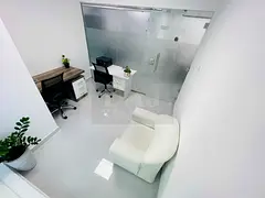 Ready-to-Move | Direct from Owner | Prime Location