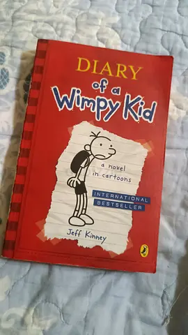 Diary of a Wimpy Kid by Jeff Kinney - Paperback