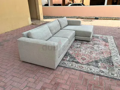 Tőp quality Č̣rate&Ɓarrel L Shape Sofa Beige Perfect Condition