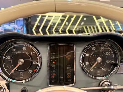 صورة 11 لـ 1964 Mercedes-BENZ SL