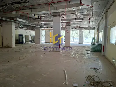 BEST DEAL OUD METHA SHELL N CORE CORNER SHOWROOM FOR LEASE