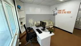 Stylish Office Space | Free Amenities | Bank account assistance