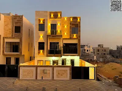 Excellent villa, two floors and a roof, 6 master bedrooms, large garden, freehold ownership for all