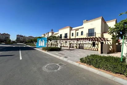 Single Row | 3 Br with Maids | Prime Location