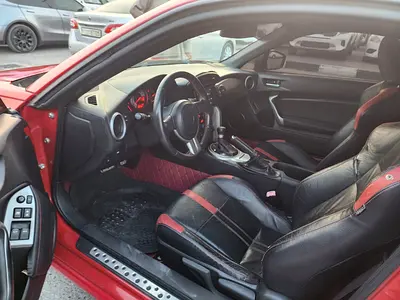 صورة 7 لـ 2014 Toyota 86