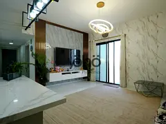 SPACIOUS LAYOUT l CLOSE TO METRO l GREAT ROI