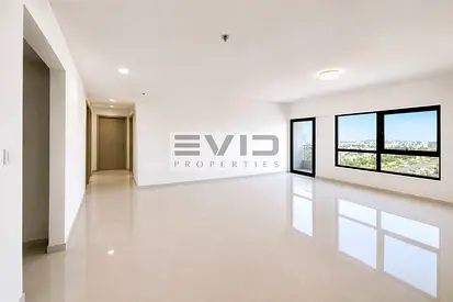 Spacious 3BR |3 Balconies |Bright Layout