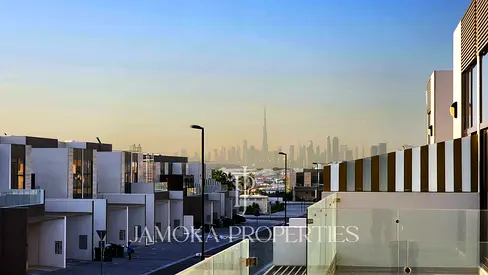 Single Row | Investor Deal | Burj Khalifa View