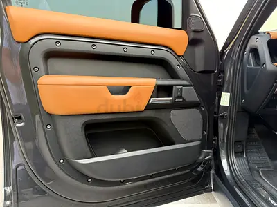 Land Rover Defender 110 V8 Edition P525, миниатюра 12