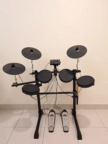 Electric Drum Kit – Very Good Condition