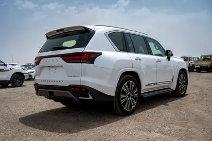 صورة مصغرة 3 لـ 2026 Lexus LX-SERIES