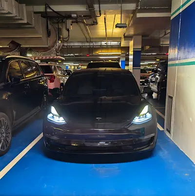 صورة 6 لـ 2021 Tesla MODEL 3