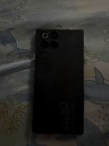 Red Magic 11 pro Ram 12 256G used 3 month