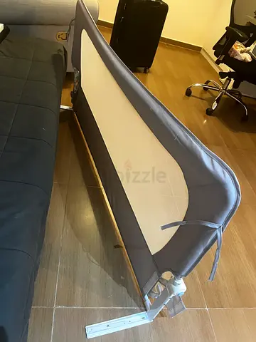 Toddler bed rail