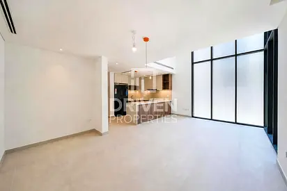 Vastu Compliant | Huge layout | Brand new Unit