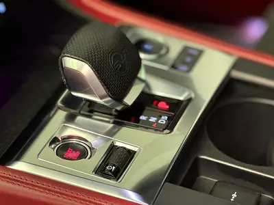 2021 Jaguar F-PACE — миниатюра 17