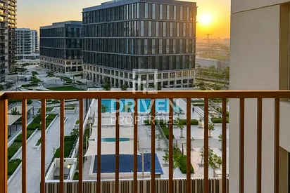 Bespoke Furnished | Pool View | Mid Floor