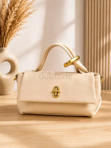 MARC JACOBS