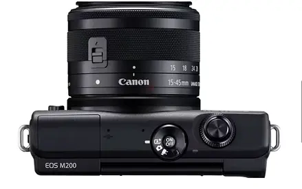 Canon EOS M200 Mirrorless Camera with 15-45mm Lens - Good Condition