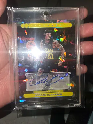 Jordan Clarkson Signed Basketball Trading Card (Encased, Holographic)