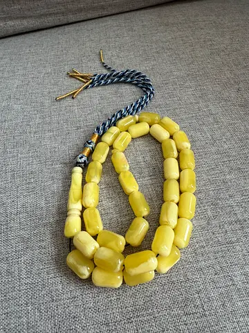 Vintage yellow amber prayer beads (tasbih) - 33 beads, good condition