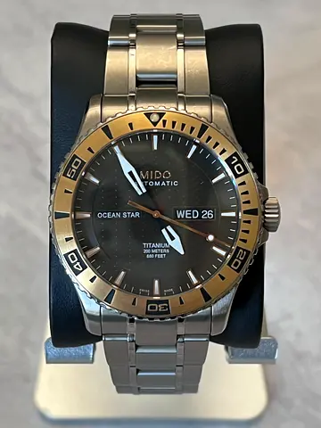 MIDO Ocean Star Captain IV Titanium Watch