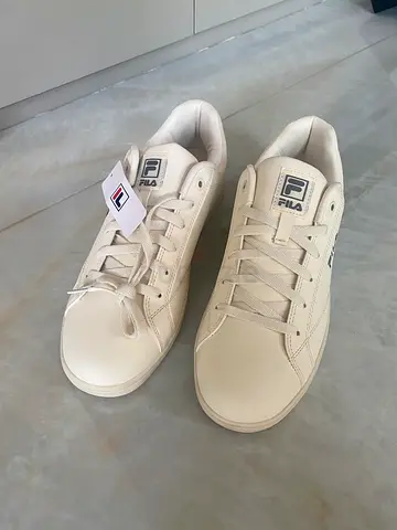Sneakers: Fila camalfi off-white sneakers EU: 44