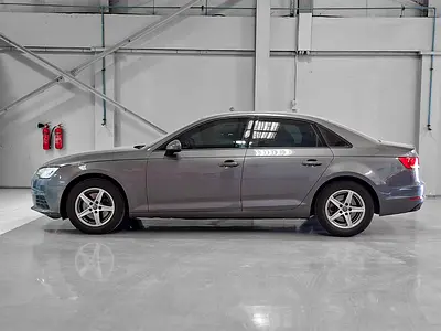 2018 AUDI A4 — фото 5