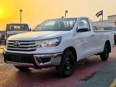 Toyota Hilux Single Cabin 2.4L diesel turbo M/T 2*4 White Color 2026 Model