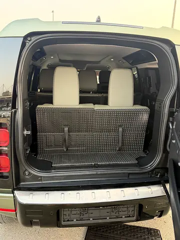Land Rover Defender 110 SE P400, миниатюра 14