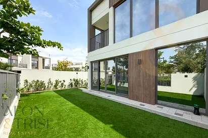 Fully Upgraded | Corner Unit | Landscaped