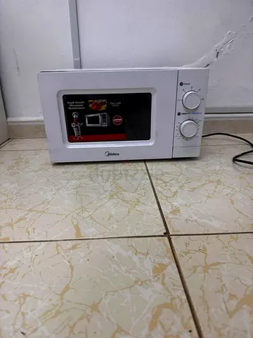 Compact Midea Microwave Oven - Used, Good Condition